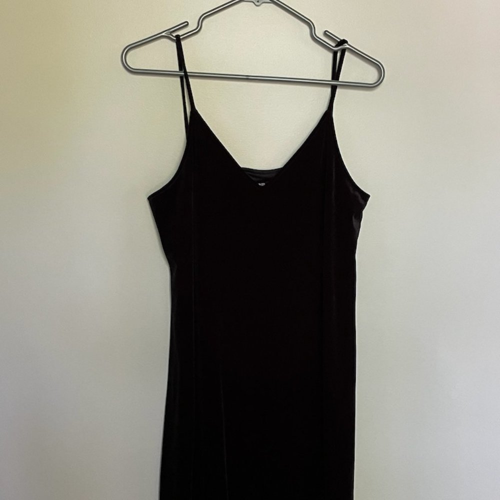 Uniqlo Velvet Dress